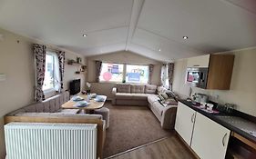 Hotel Happy Days Caravan Primrose Valley